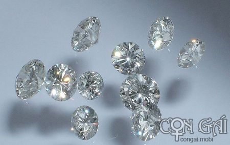 Phát minh kim cương nhân tạo chỉ được trả giá 10 USD