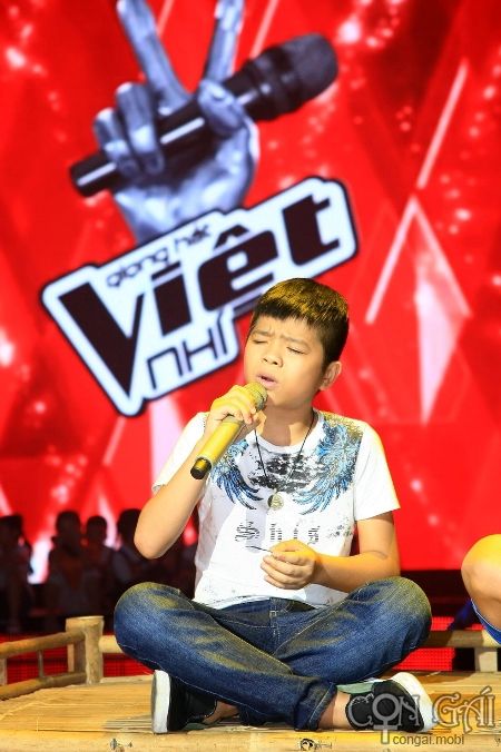 Đinh Hương và Bùi Anh Tuấn xuất hiện tại The Voice Kids